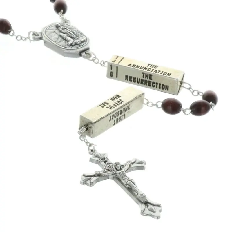 Chapelet eau de Lourdes,les 20 mystères du Rosaire, grains bois