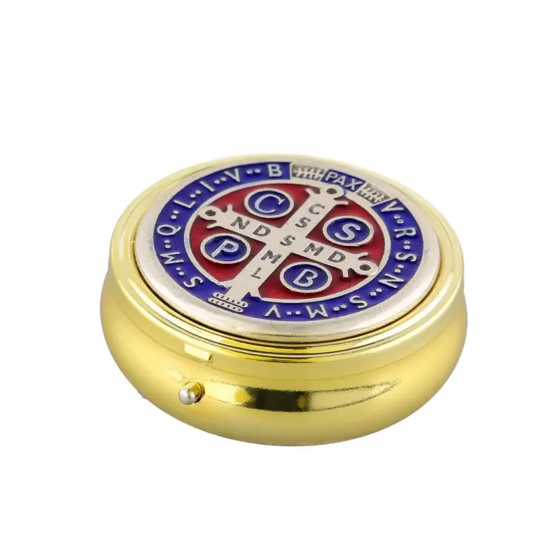 Custode à Hosties dorée avec médaille de Saint Benoit 6 x 6cm