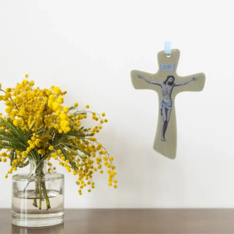 Crucifix bois avec l'image du Christ 10cm