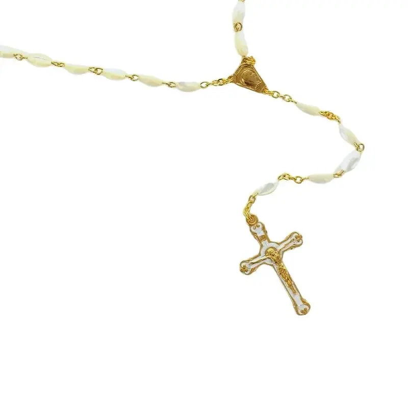 Chapelet doré avec grains et croix en nacre véritable