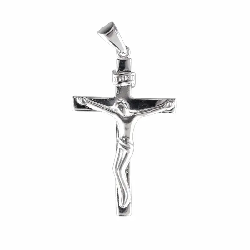 Croix du Christ en argent