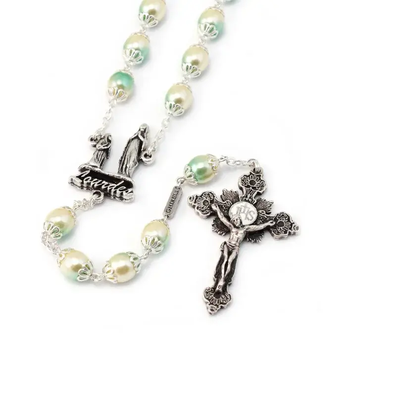 Chapelet en cristal de Bohème avec coeur de l'apparition de Lourdes
