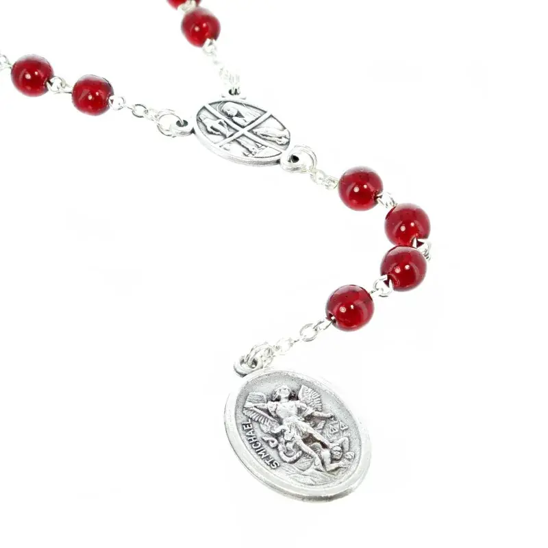Chapelet en verre rouge de Saint Michel 6mm