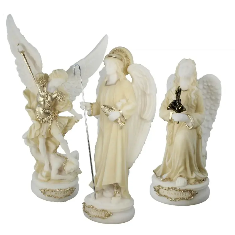 Coffret de 3 statues des Archanges en albâtre