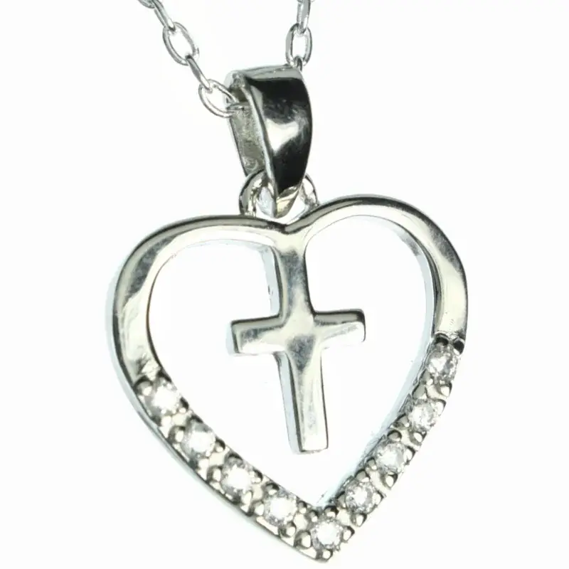 Collier avec coeur et croix en argent et strass