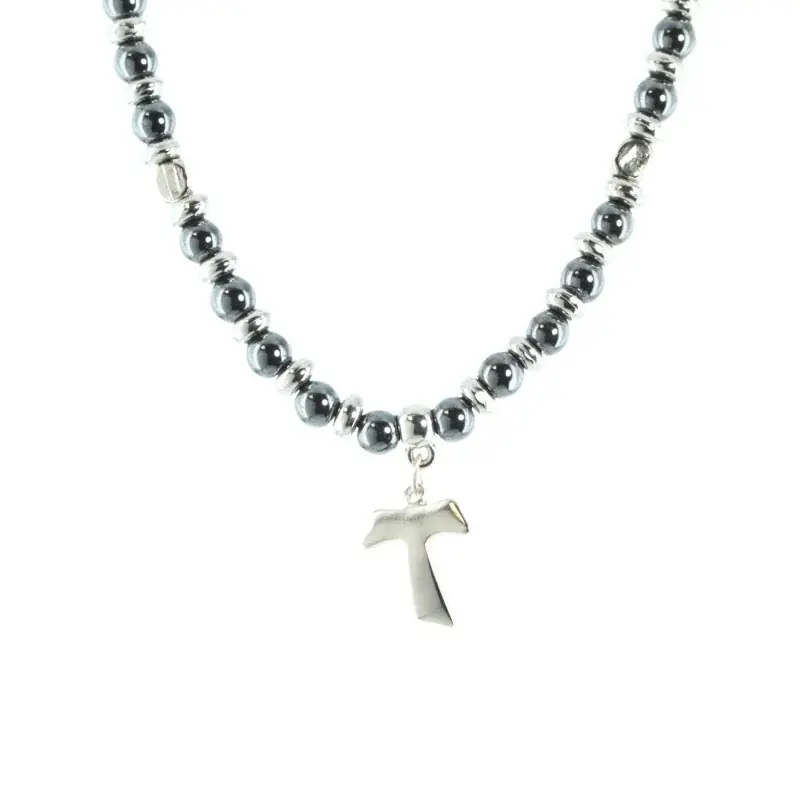 Collier hématite et croix Tau