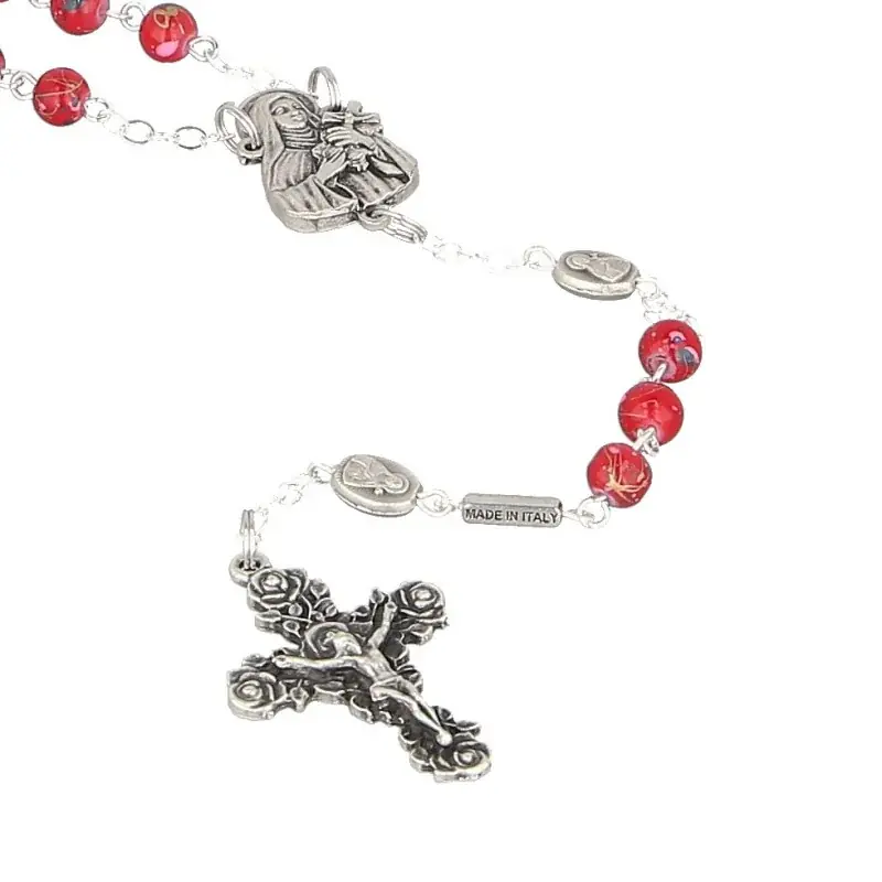 Chapelet de Sainte Thérèse avec perles roses en forme de coeur
