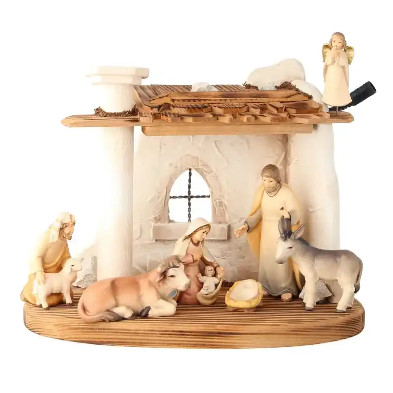 Crèche en Bois 10 sujets avec éclairage LED