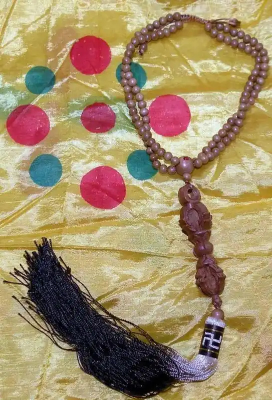 Necklace / mala with wooden dorje - protection for car.