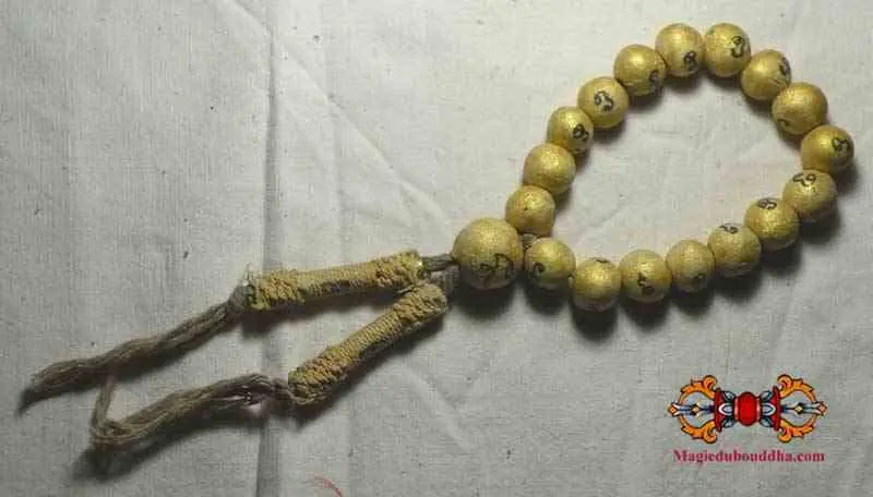 Votive Buddhist Rosary Look Phrakam Phratat of the Most Venerable LP Muang.