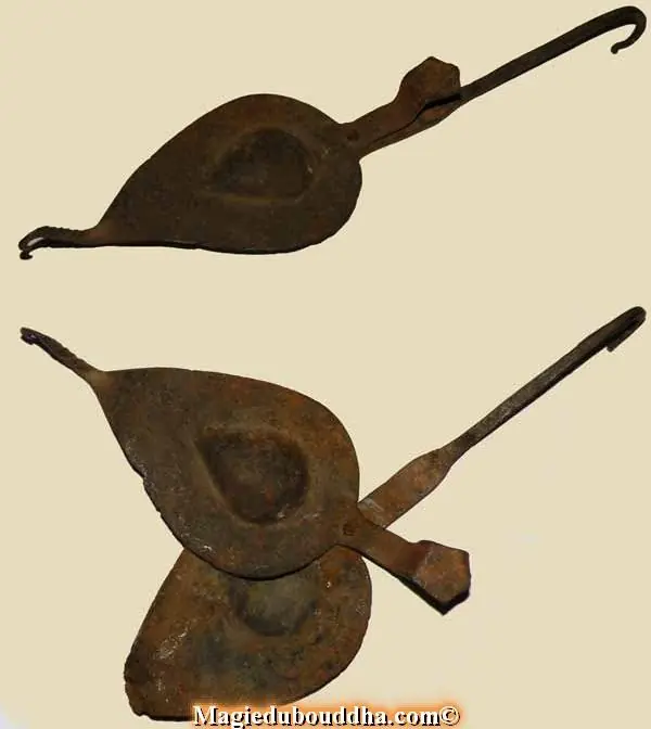 Antique Tika box (wrought iron)