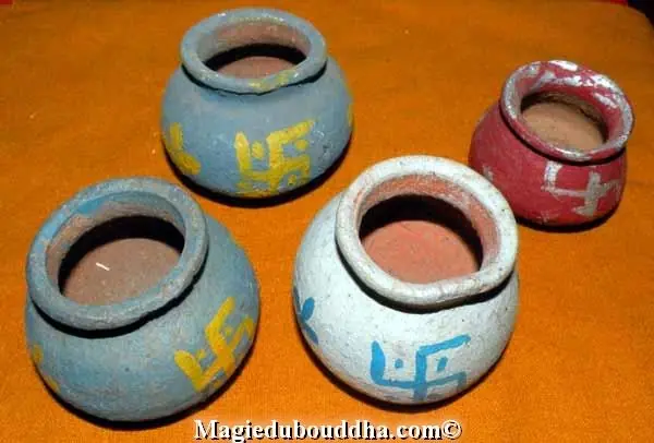 Antique saddhu pots (terracotta)