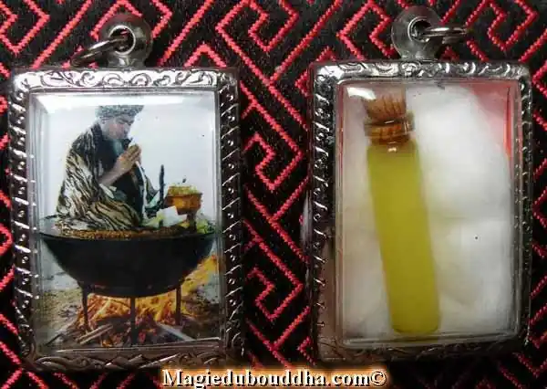 Sacred Oil Nam Man Mahasané - Venerable Lersi Sompit.
