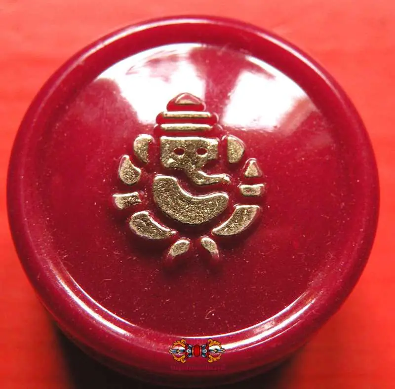 Sindoor Sacred Powder - Ganesh or Swastika.