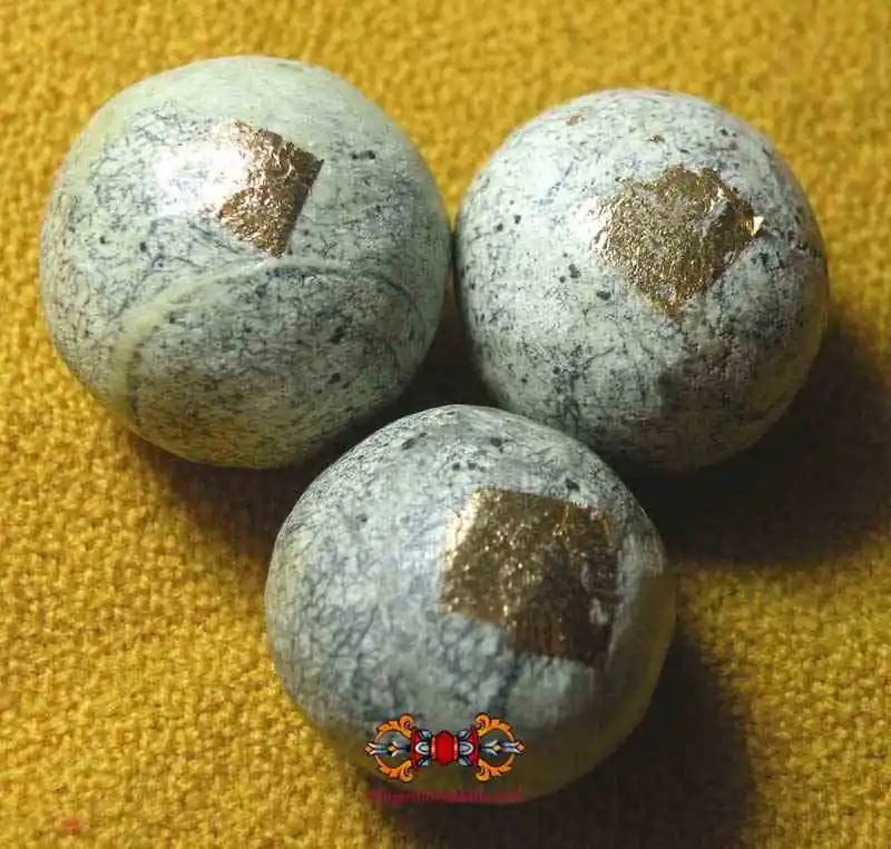 Consecration Beads - Lek Nam Pee Yok.