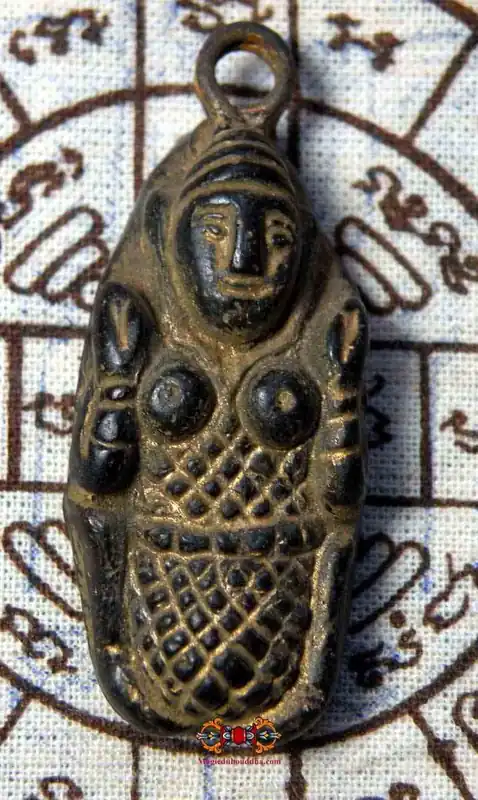 Thai mermaid amulet - Nang Ngeuk.