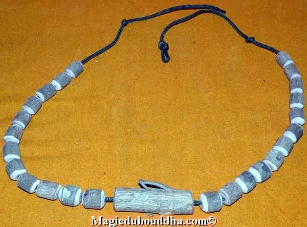 Paya Tao Heo Health Belt - Very Venerable Ajarn Sané.