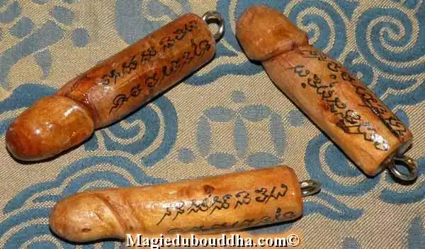 Palat Kick Amulet in sacred Mai Mayom wood by the Most Venerable Ajarn Sané.