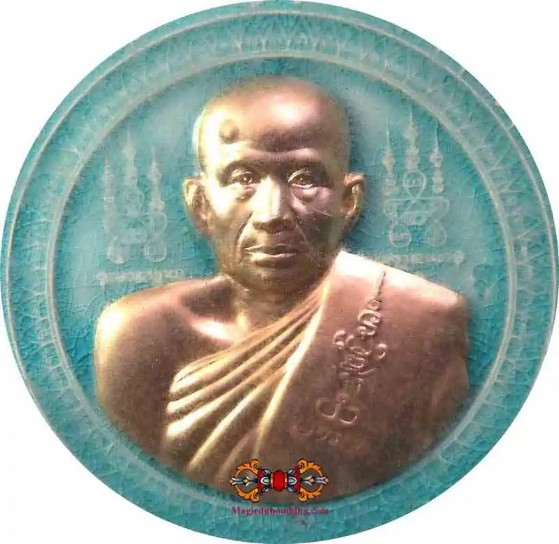 Large Roop Lor amulet of the Most Venerable LP Thong Gleung.