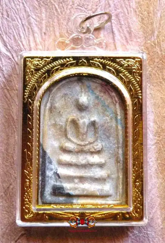 Large multi-colored Phra Somdej amulet