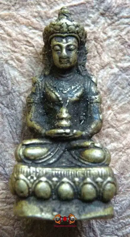 Ancient amulet of the long-life Buddha Amitayus