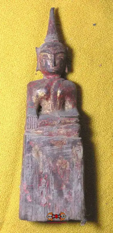 Antique wooden Buddha statue - primitive style