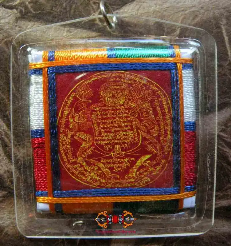 Tibetan Amulet Yantra Mekha Damdok (against negative energies).