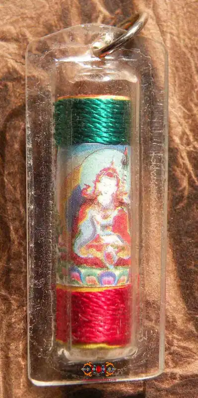 Tibetan Amulet Mantra of Guru Rinpoche - Lama Tenga Rinpoche.