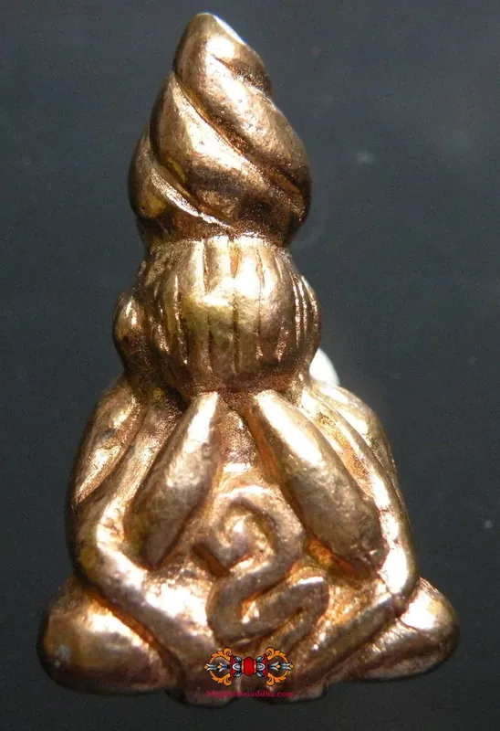 Alchemical amulet of the protective Buddha Phra Pidta - Wat Parnian Tek.