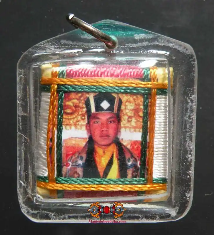 Yantra Stupa Amulet of His Holiness the Karmapa.