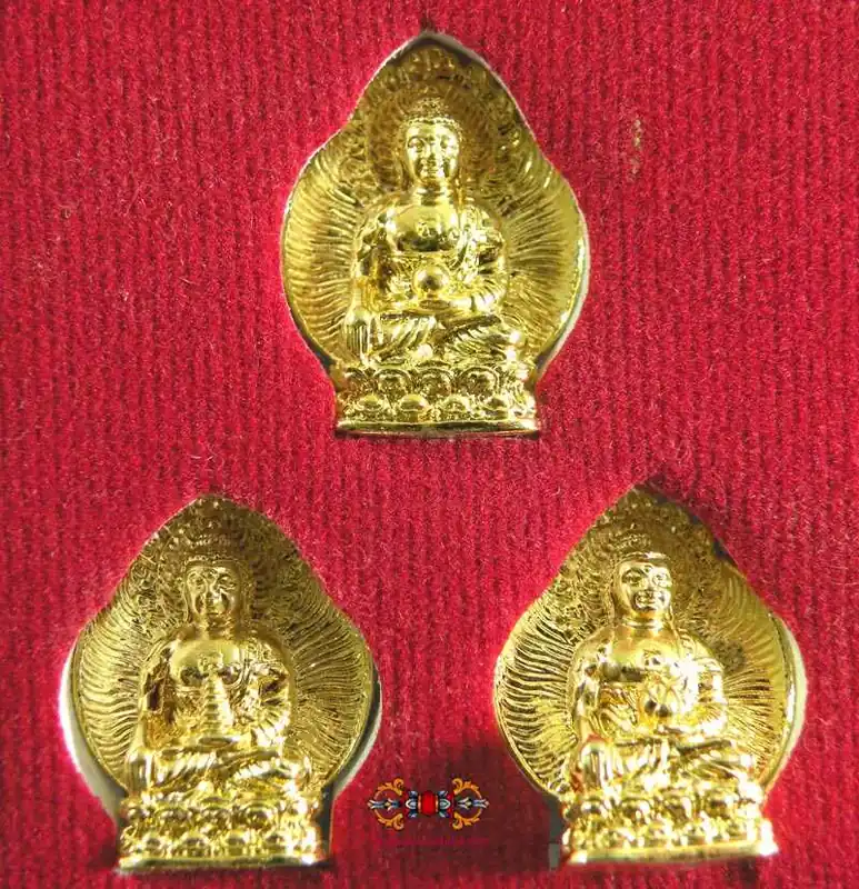 Amulets of the 3 aspects of Buddha Amitabha - Wat Thip Waree Wiharn