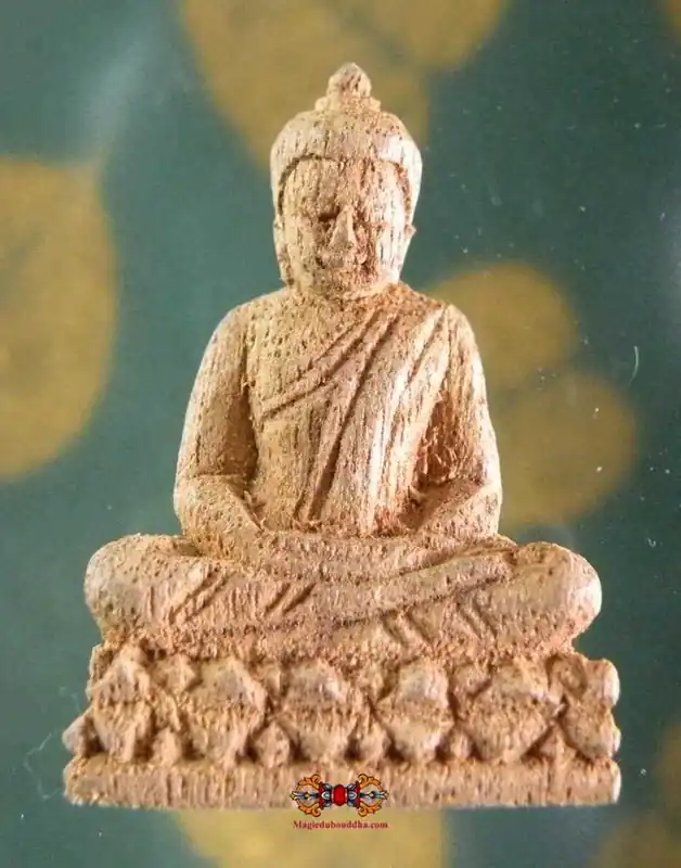 LP Sothorn Sandalwood Buddha Amulet