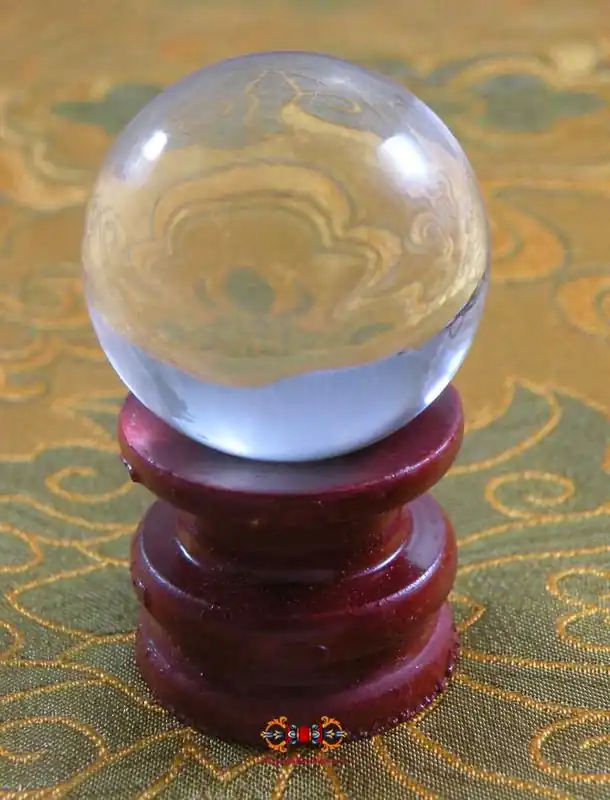 Meditation Crystal Balls - Wat Leng Nayee.