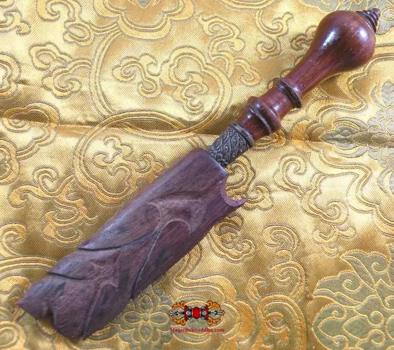 Beautiful Thai ritual dagger Meedh Moh