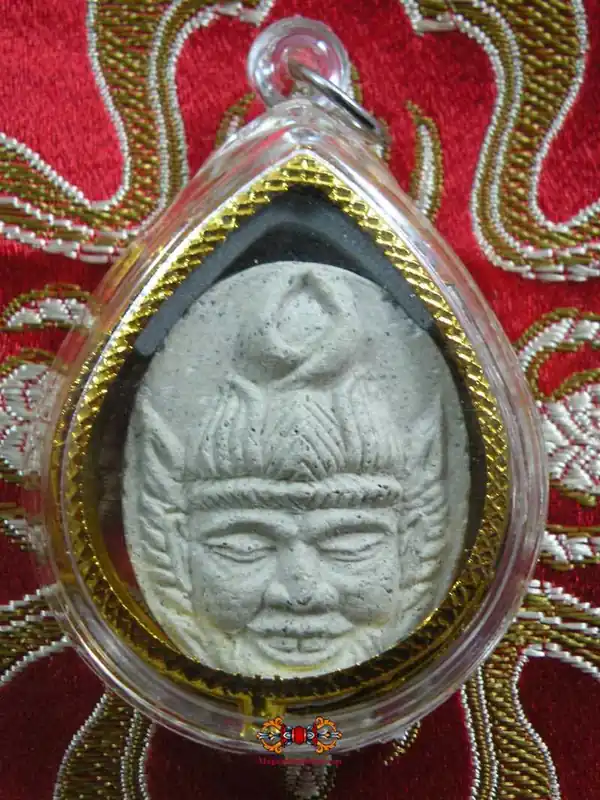 Lersi Mask Amulet - Venerable Lersi Amnat.