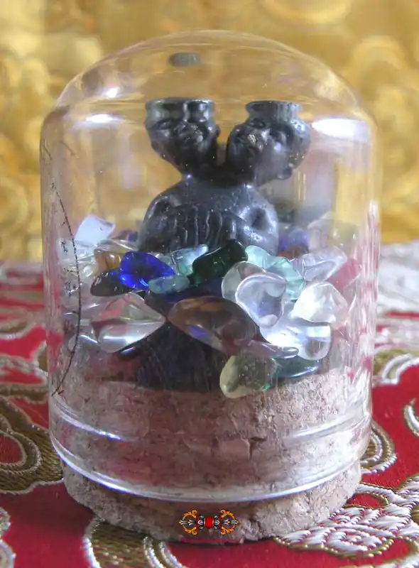 Thai Hoon Payon Voodoo Amulet of Two-Headed Fortune.