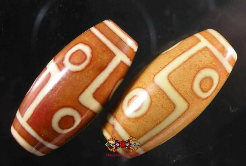 Tibetan Dzi with 6 eyes - cream color