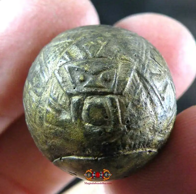 Look Aum Phra Rahu Protective Ball - Wat Sri Sa Thong.