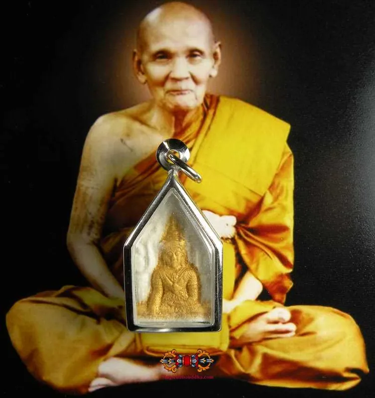 Small Phra Khunpen Charm Amulet - Most Venerable LP Dooh.