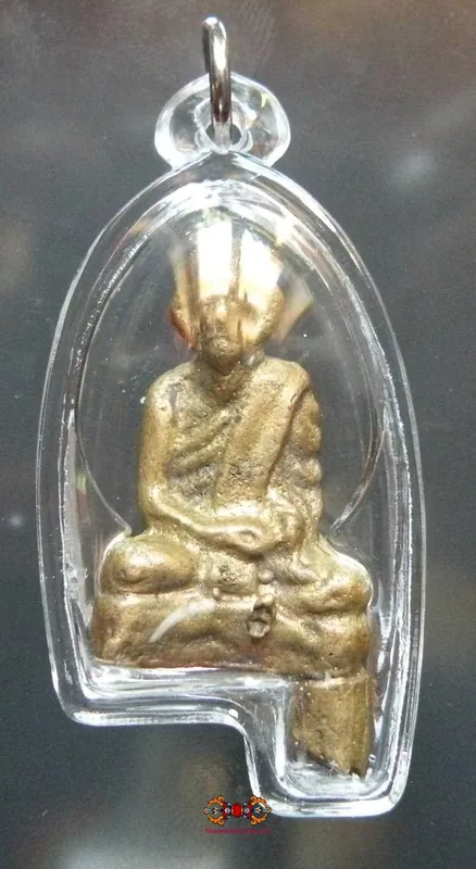 Ancient amulet Roop Lor Luang Phor Doem.