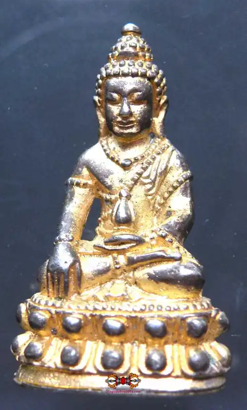 Antique golden Phra Kling amulet.