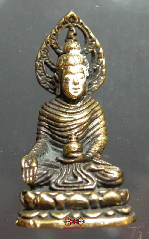 Amulet of Buddha Shakyamuni - blessed by 150 Venerables!
