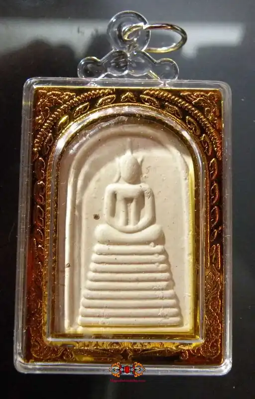 Thai amulet Phra Somdej Getchayo - Wat Getchayo.