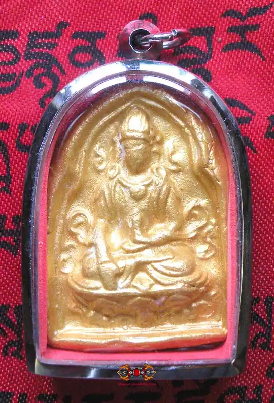Golden Tsa Tsa Amulet of the Buddha of Long Life.