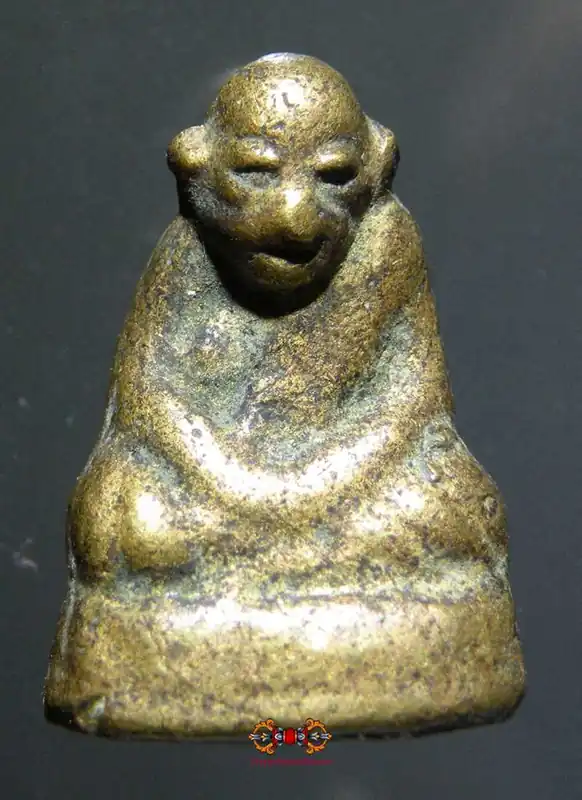 Ancient Roop Lor Amulet of the Most Venerable LP Ngern.