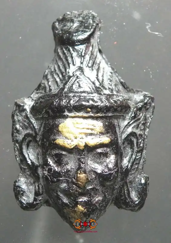 Lersi mask amulet - Most Venerable Lersi Peth Dam.