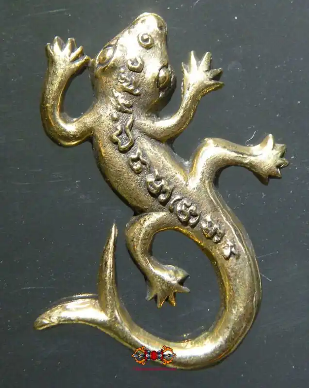 Thai Gecko amulets in brass.