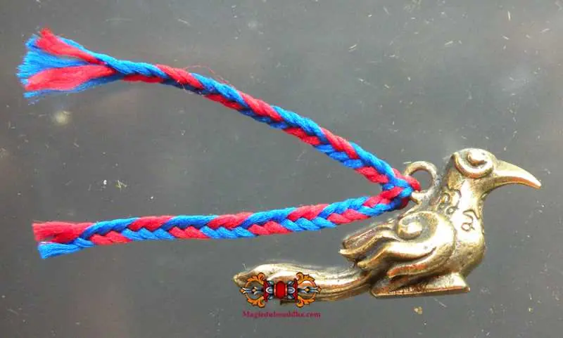 Salika Ling Thong Bird Amulet - Most Venerable LP Sangha.