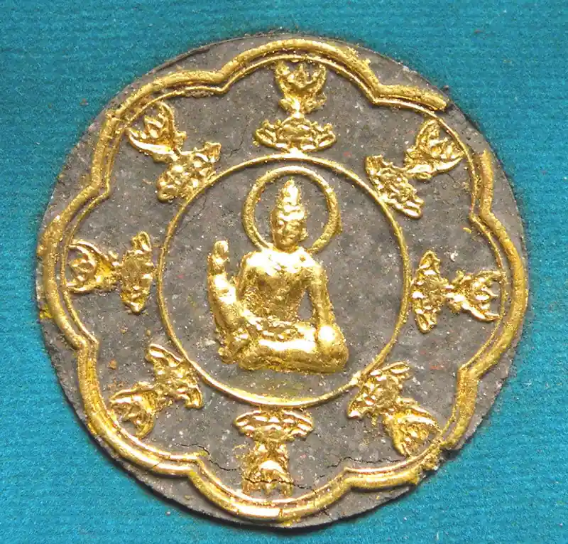 Jatukham Rammathep and Ganesh Amulet - Wat Po Geow Phrasit.