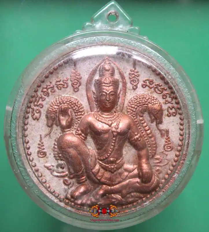 White and copper Jatukham Rammathep amulet - Wat Mahatat.
